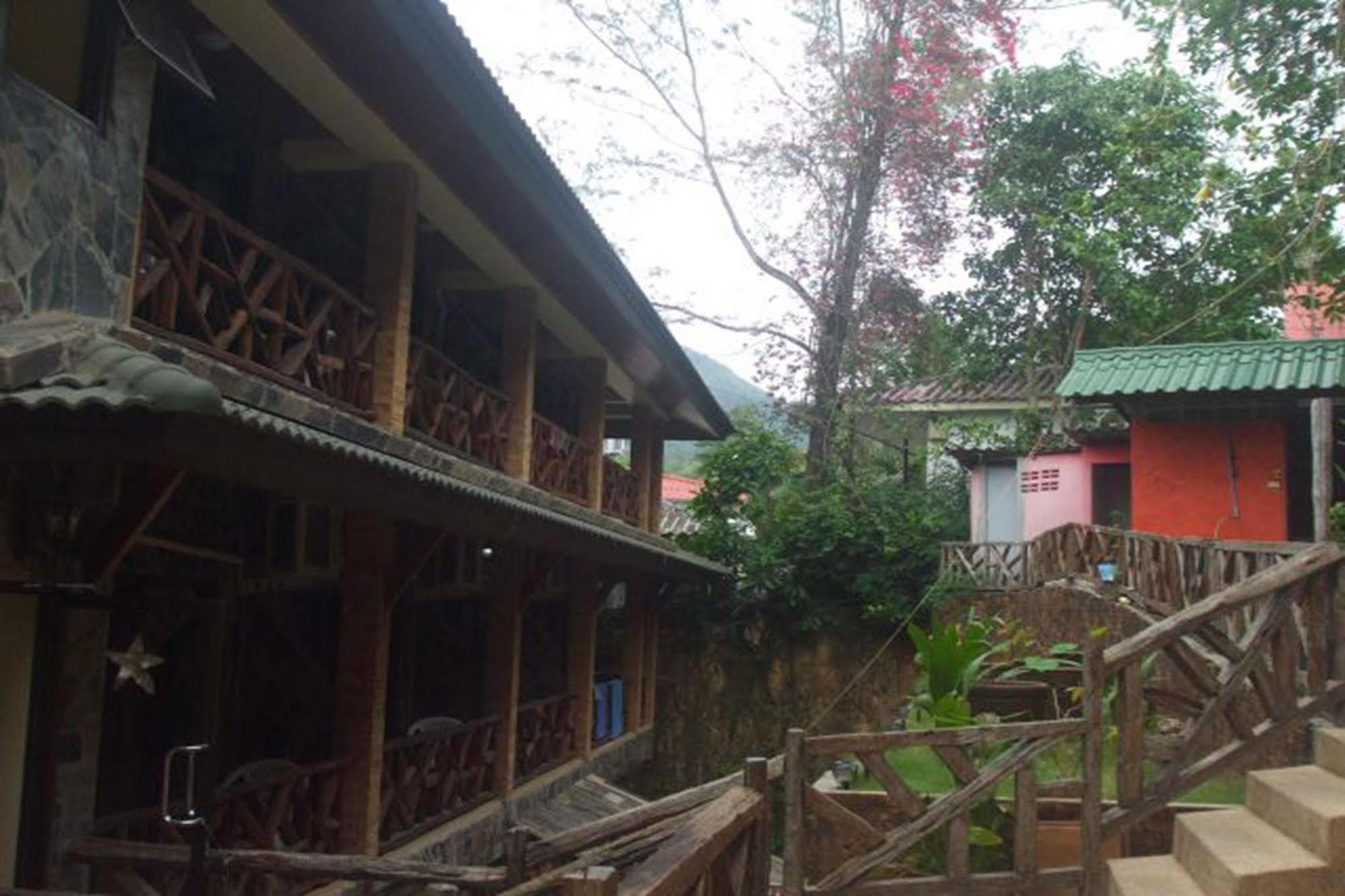 Koh Chang Hut Hotel Luaran gambar