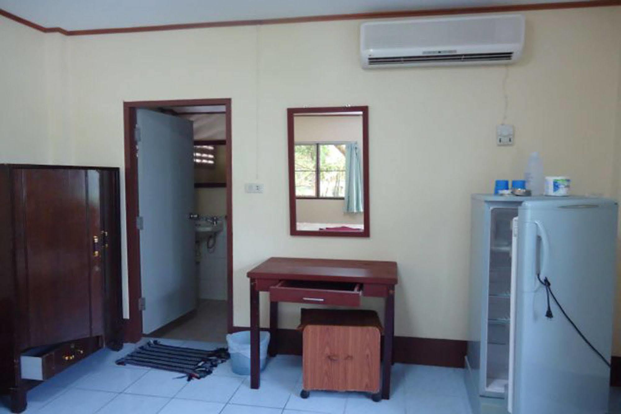 Koh Chang Hut Hotel Luaran gambar