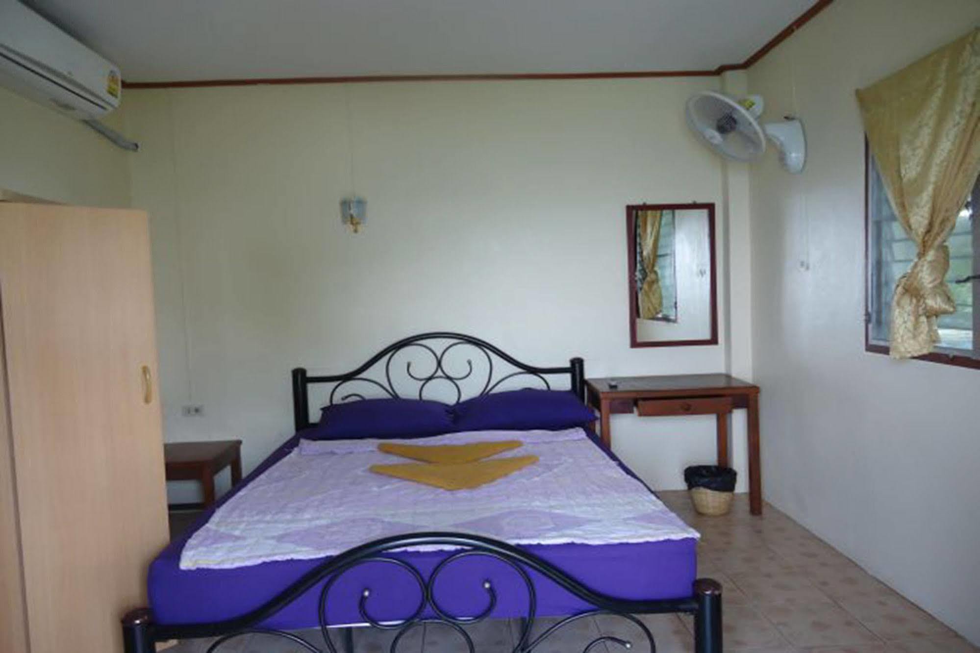 Koh Chang Hut Hotel Luaran gambar